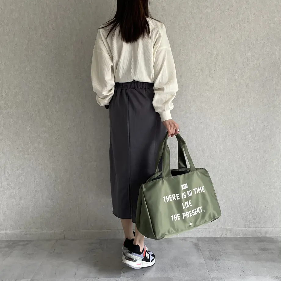 606b1f9fbaeb3a650449b18c