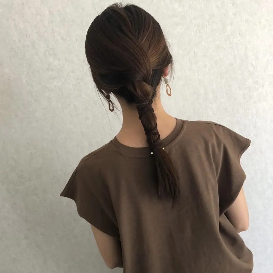 60b8ba594be7ef117c500995