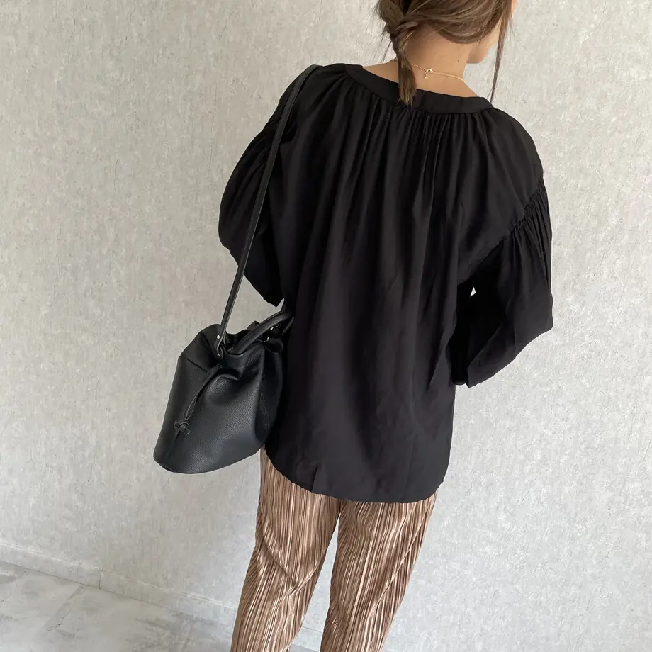 605a5076a87fc540d1e0d0d2