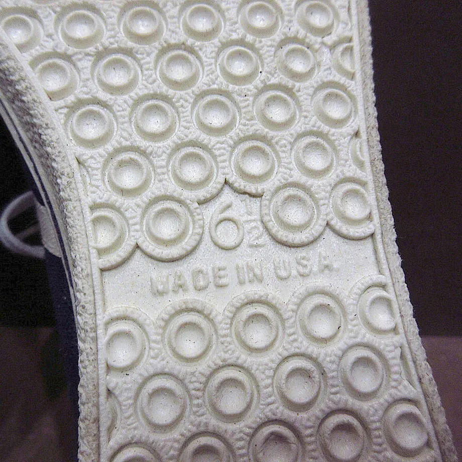 60826cacdf62a96943b800d3