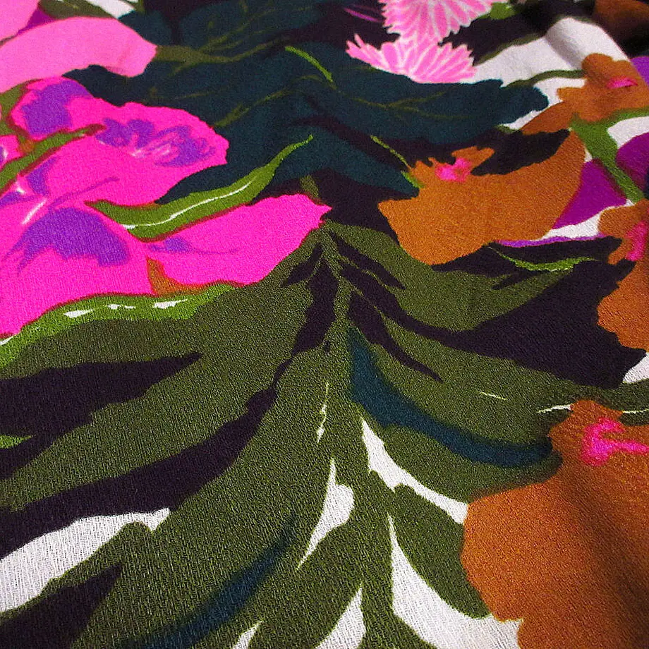 6056fdf69086547d2f901244
