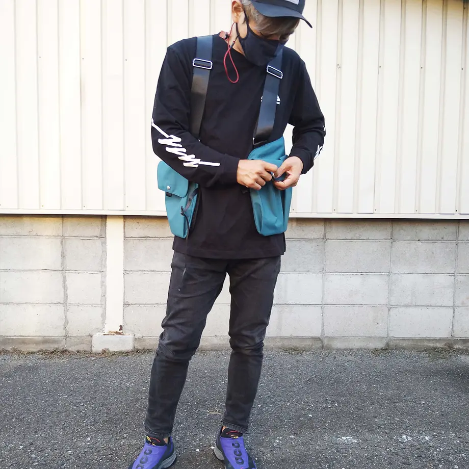615eb0fee1fb4c1ff8db23c4