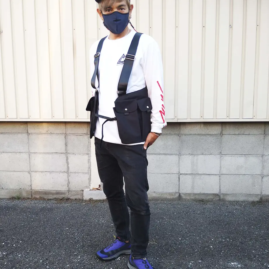 615eb0fee1fb4c1ff8db23c4
