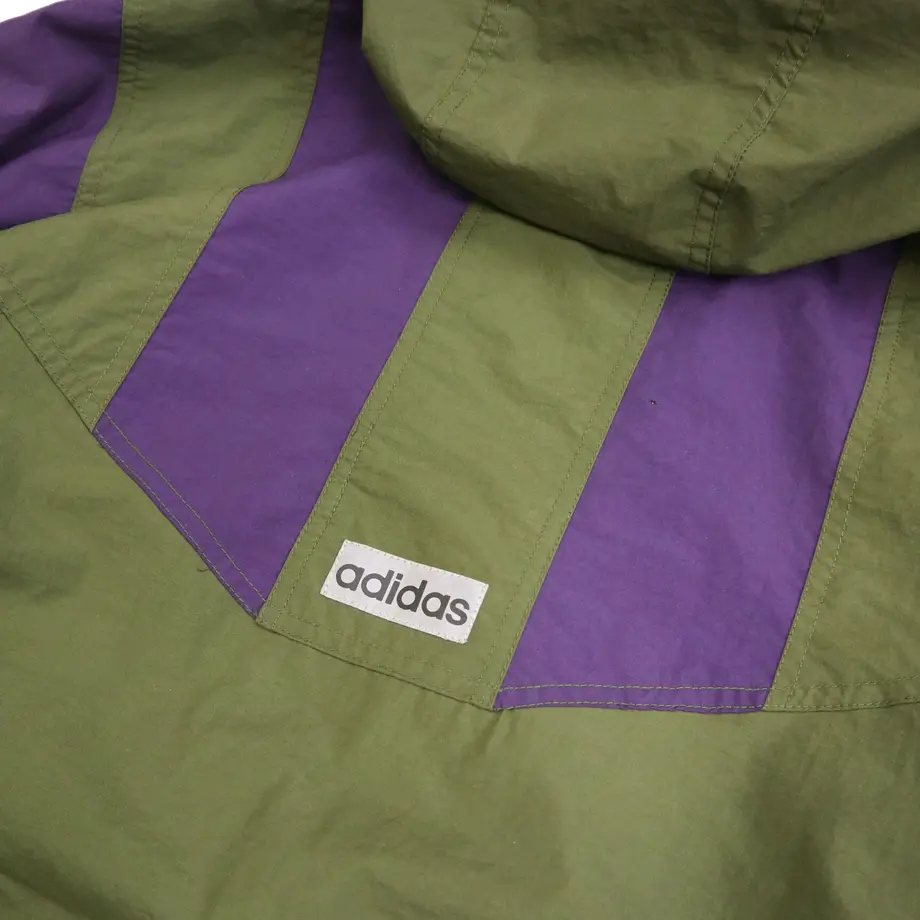 633d09abf3de5c6c2ddc762f