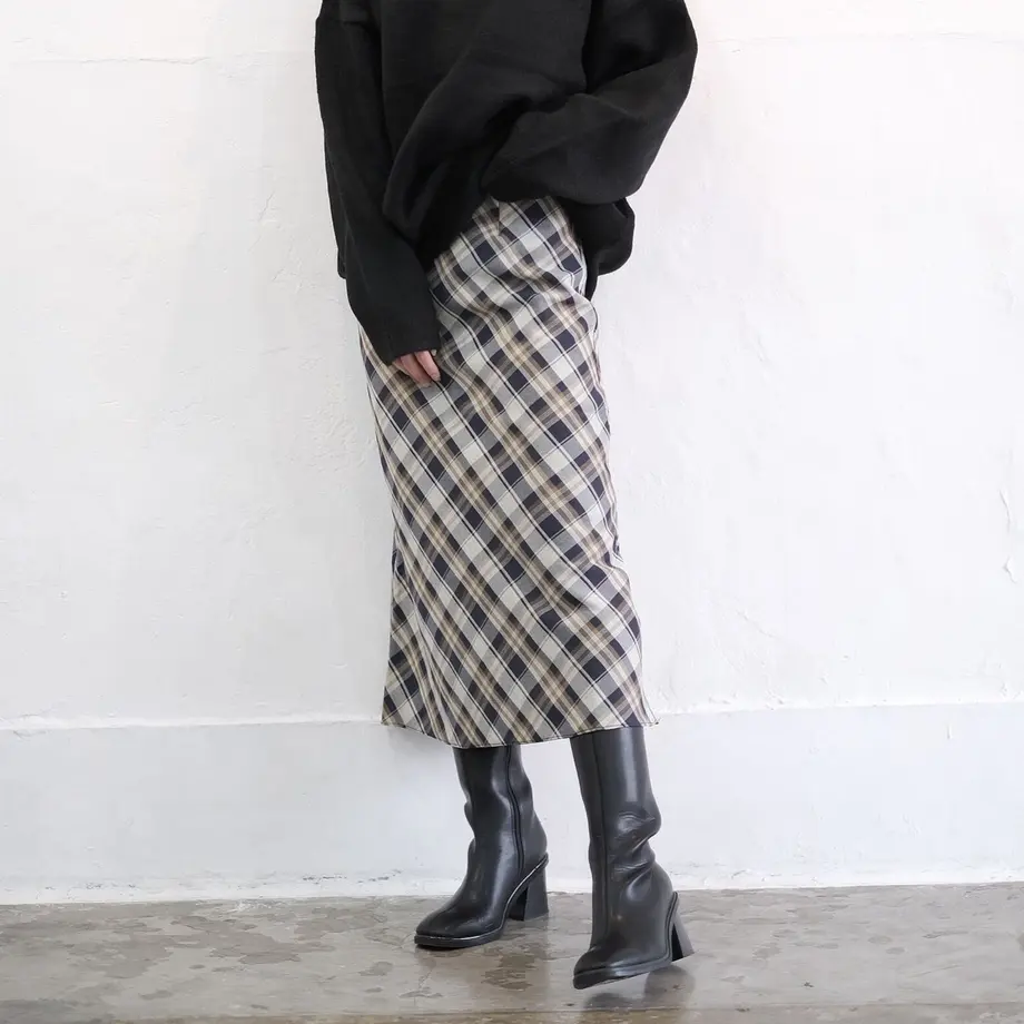 5fd1a0408a45720dccec7d85