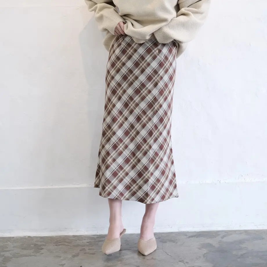 5fd1a0408a45720dccec7d85