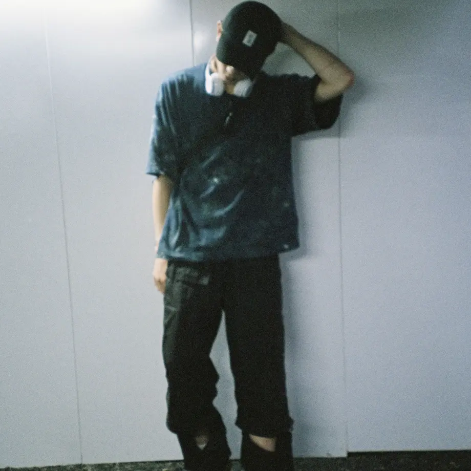 5f27a6a3d7e1d86d6d4b56ec