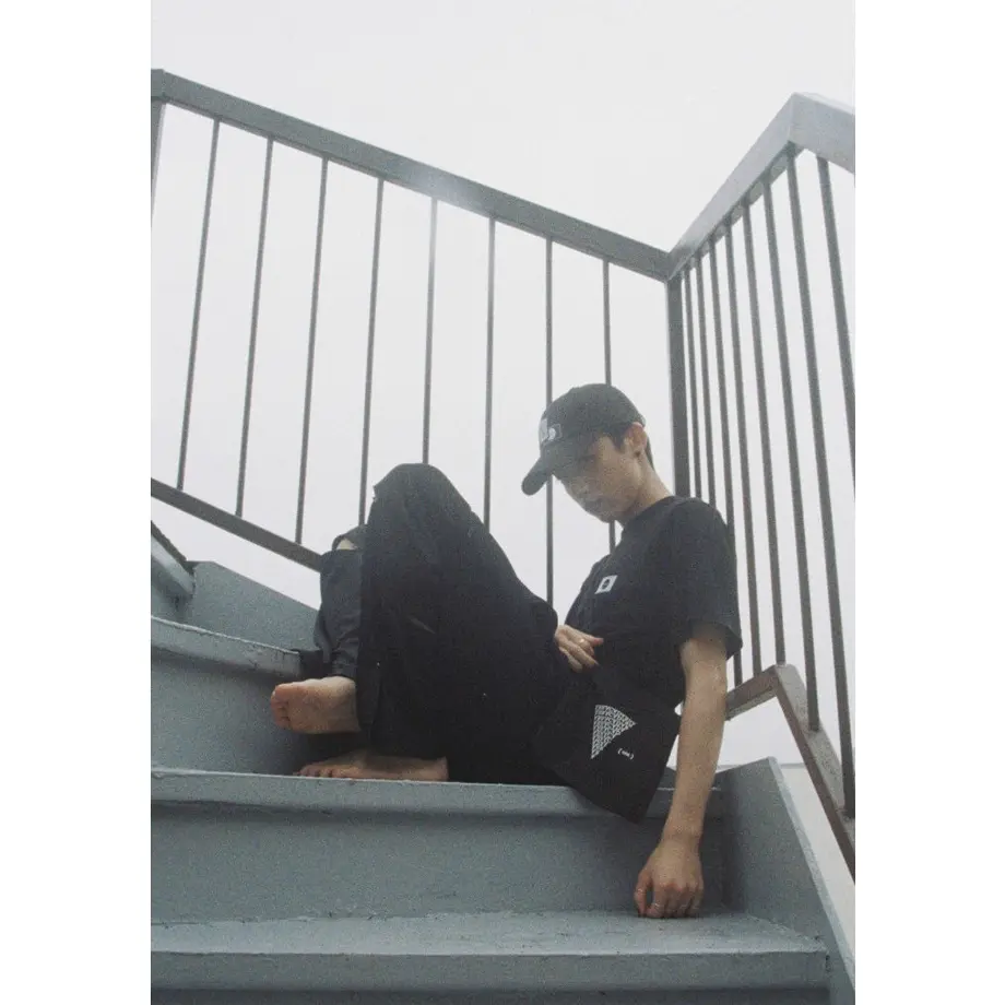 5f271748d7e1d8184701bfe1