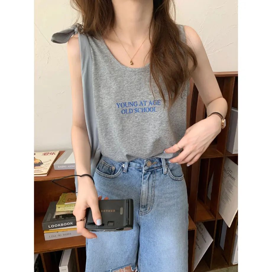 60d584ef46e30e74e2a436d4