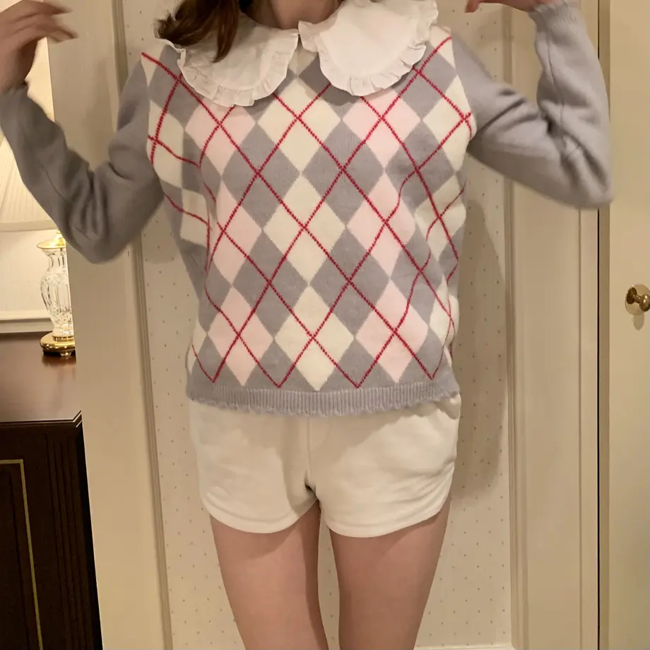 6156a37b51244e523ede1374
