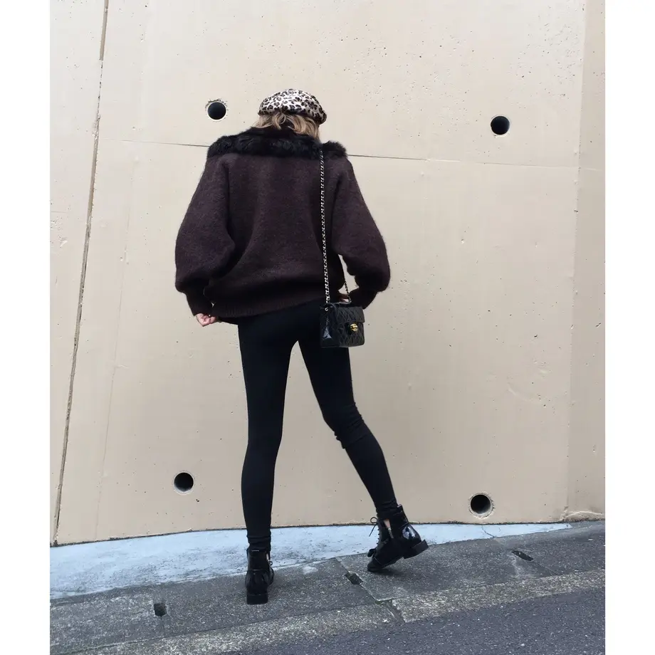 59f02b3cf22a5b291c0000bf