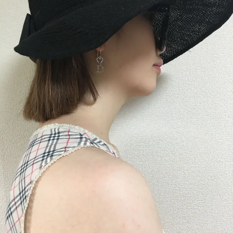 5b0a5ff6122a7d33f6005d42