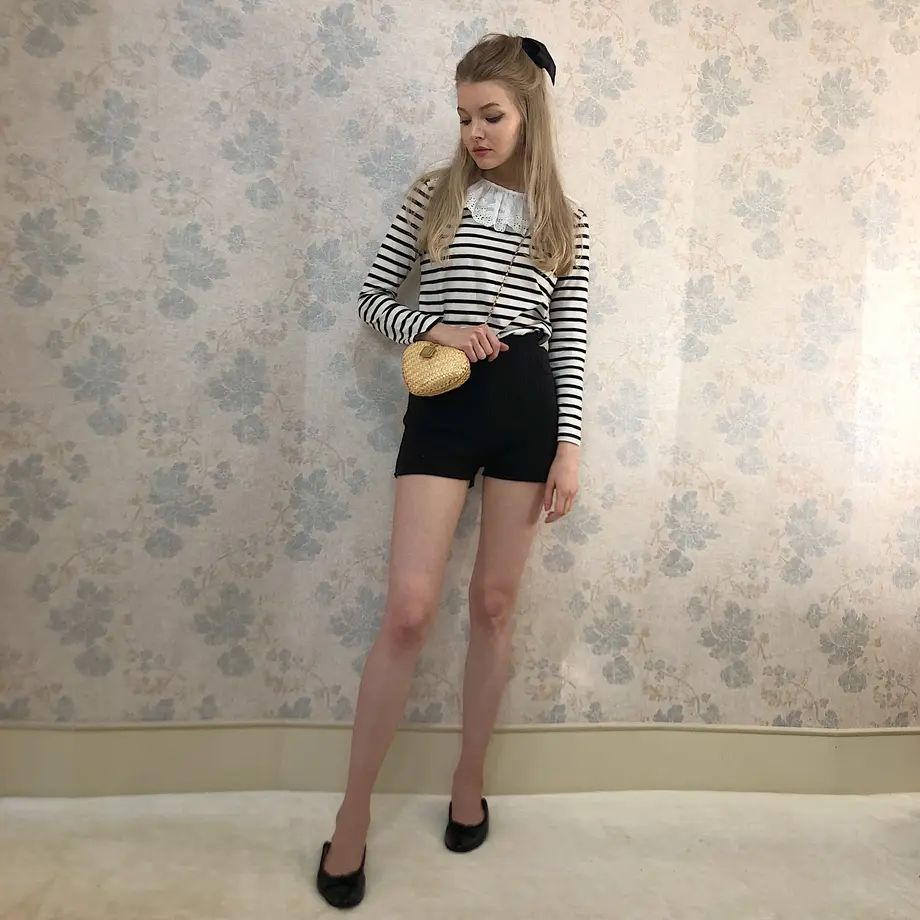 5c56cb18aee1bb30e34180f8