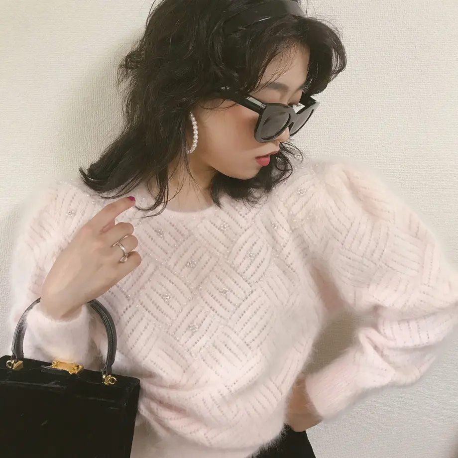 5b7ba863ef843f0ec9001e70