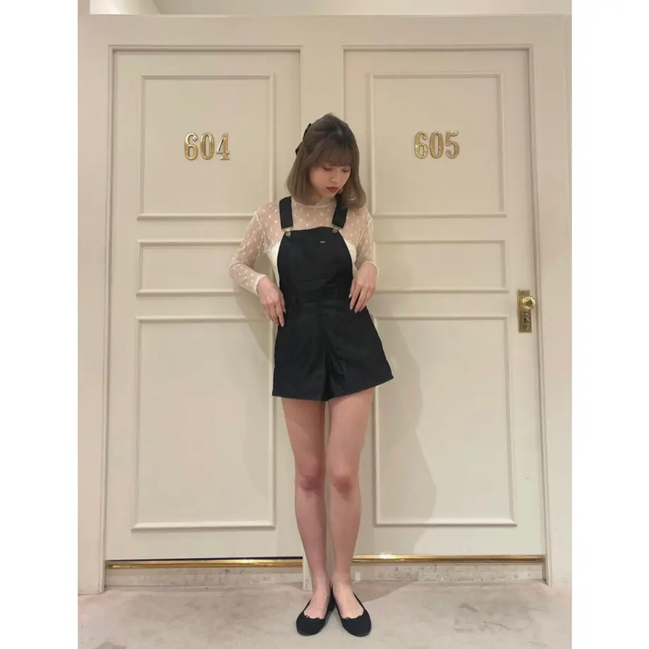 60b441fe8899be75ff25e283
