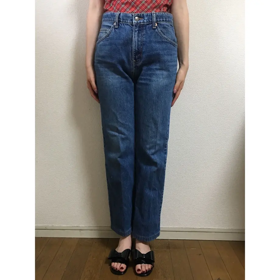 5b52e3ee5496ff45090048dc
