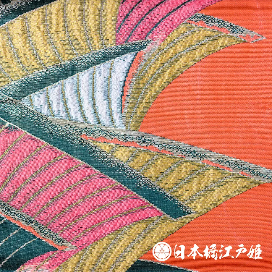 5b4224a2ef843f4aab00181a