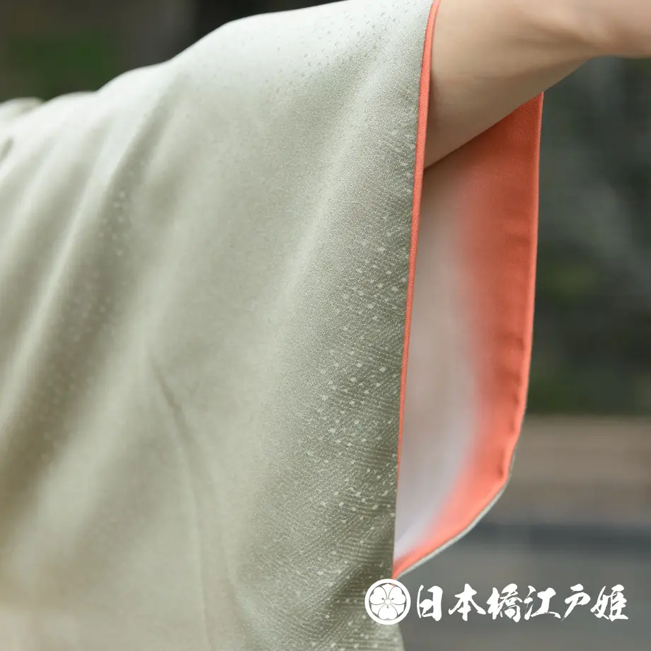 5d12cb37eb3ef9204b53d808
