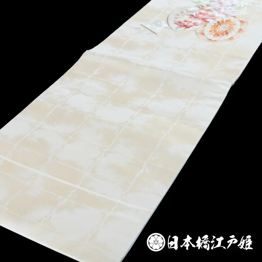 5b2d50cc50bbc374f8000323