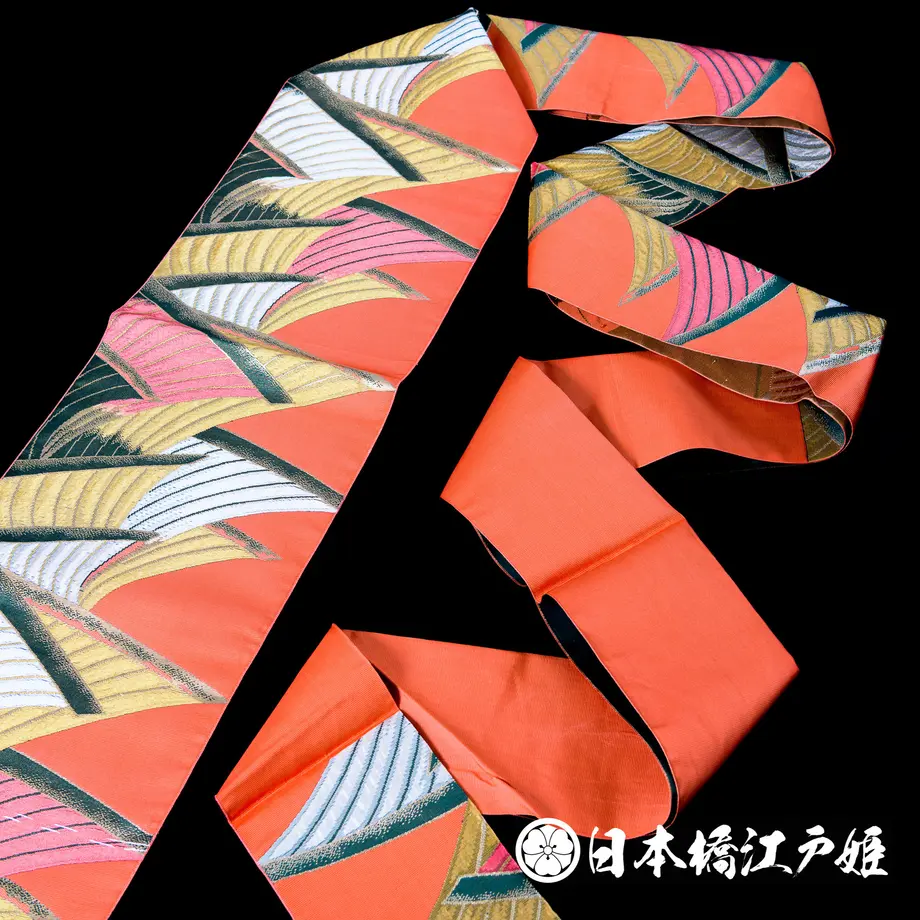 5b4224a2ef843f4aab00181a