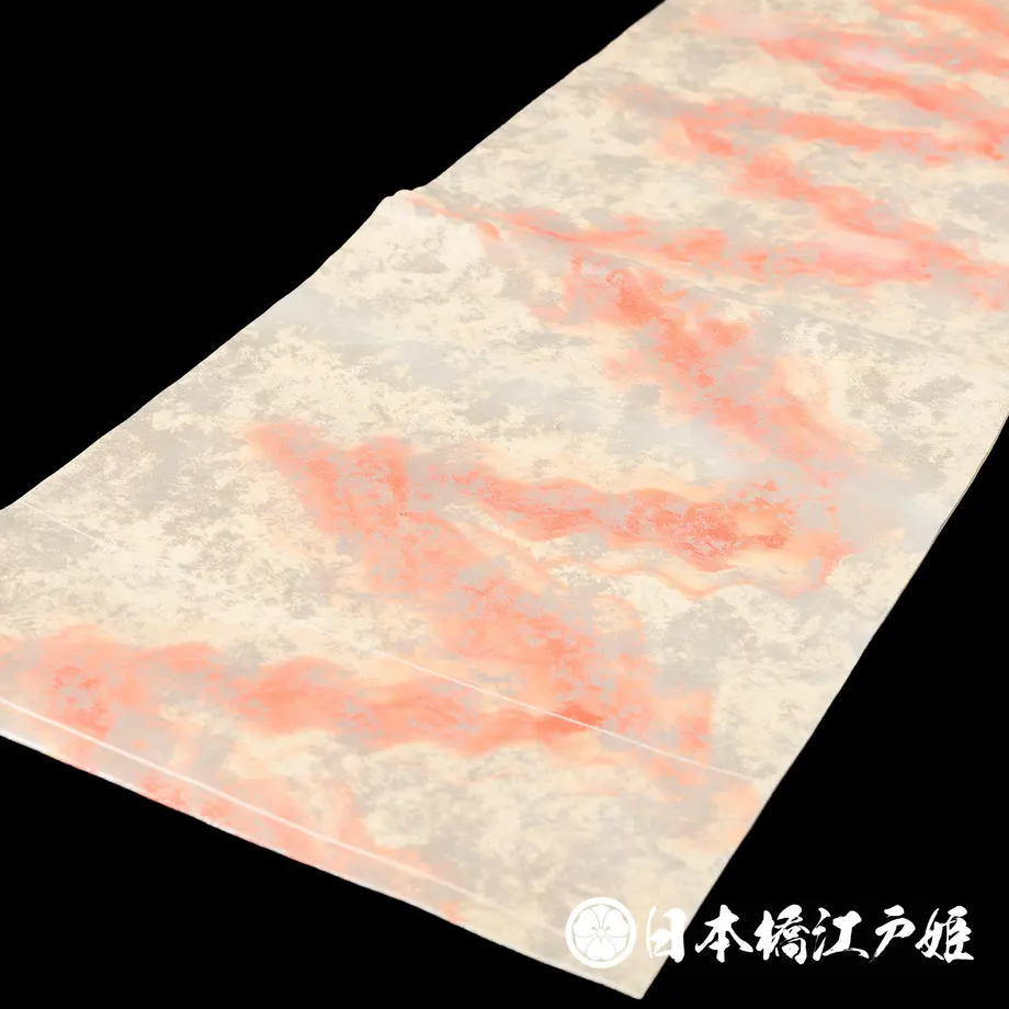 5ce96a27adb2a1466b577131