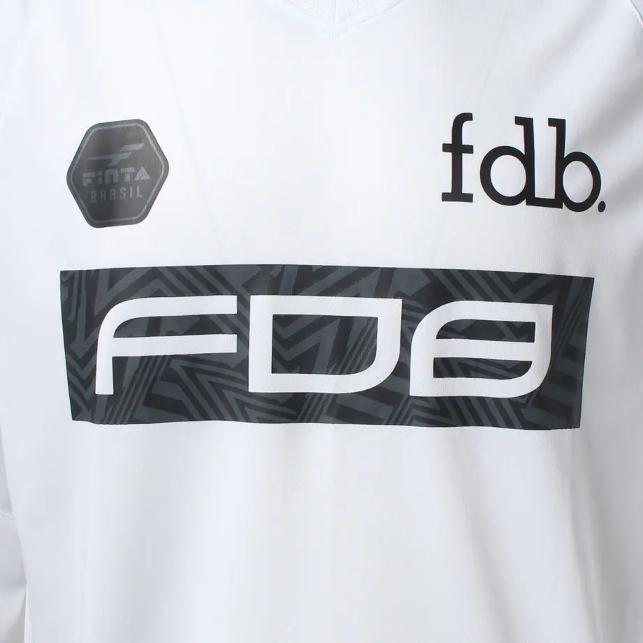 6358f05bf3de5c50a12c5872