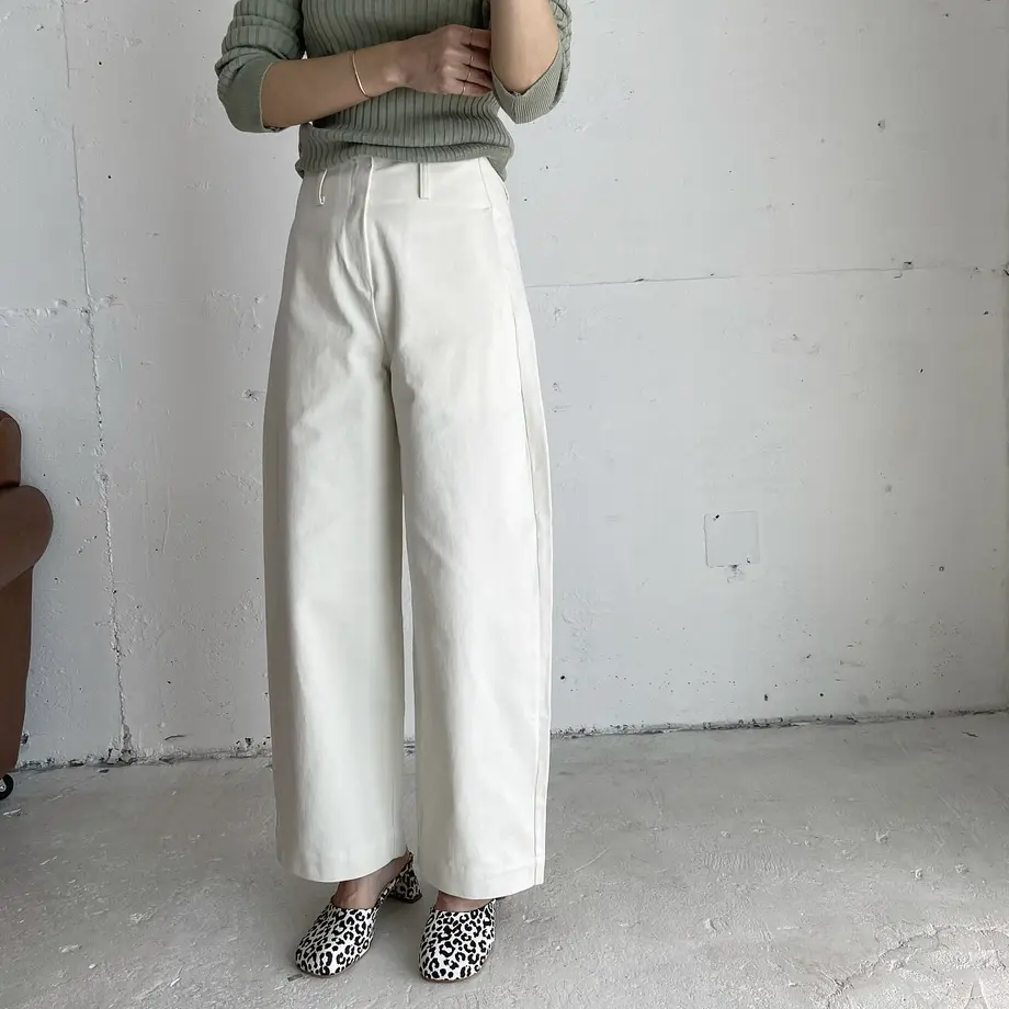 605ac685a87fc5730f63beed