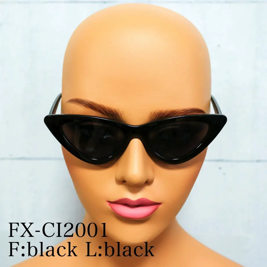5c594411aee1bb58c5f4f811