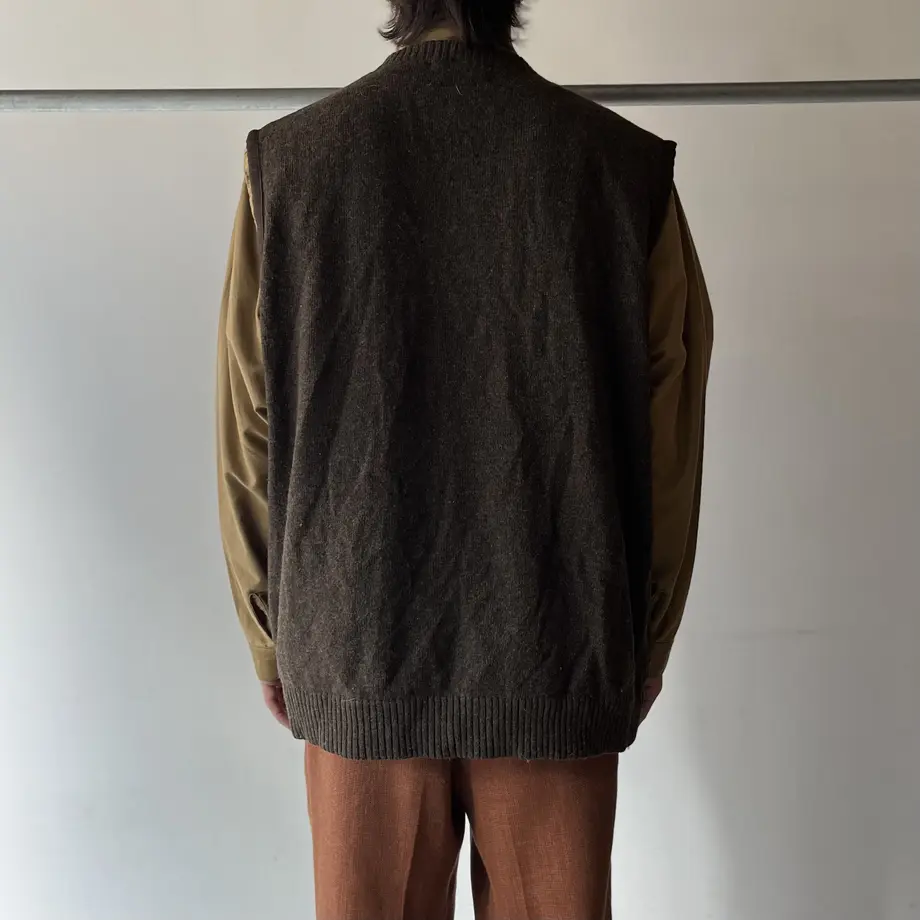 6373569af80f1e0965815c57