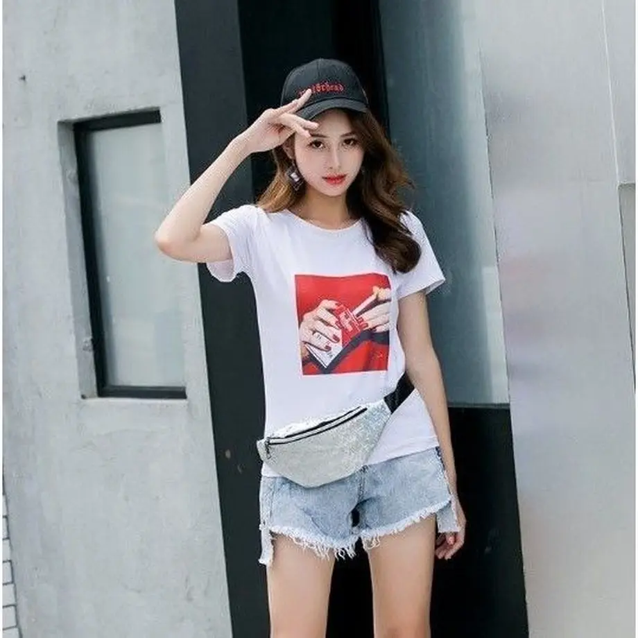 5cb69653adb2a14ff8872a59