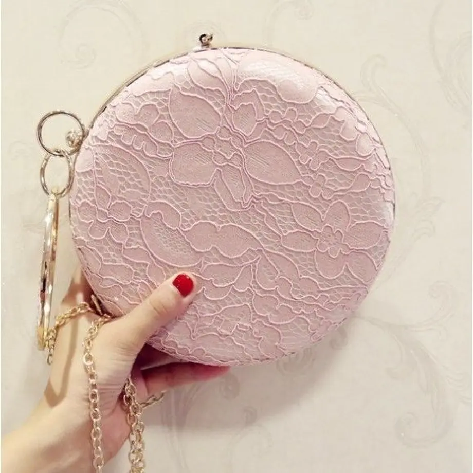 5cd2af29686ee23d82949cd2