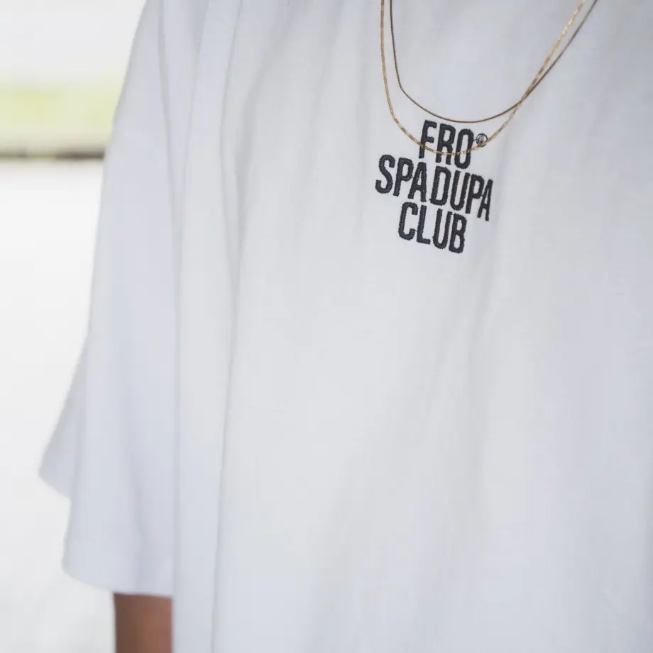 62f62f0cb8215649389d9eb2