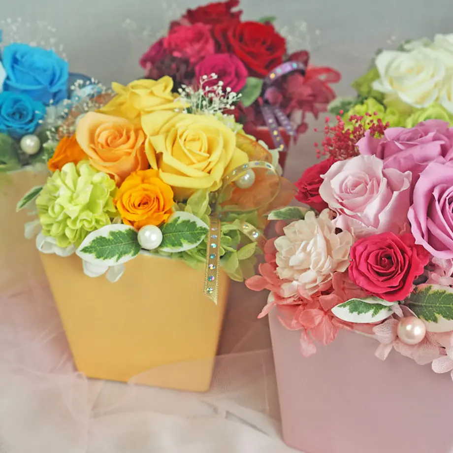 5d15ab8e2f8f1653e520b2c0