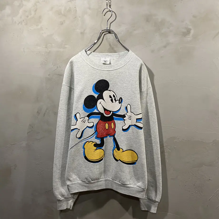 5fd9d5bd72eb46426b82fe50