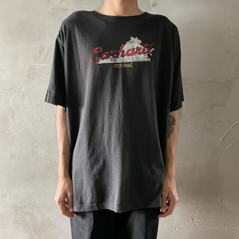 60b6f20250a48a2f591dace5
