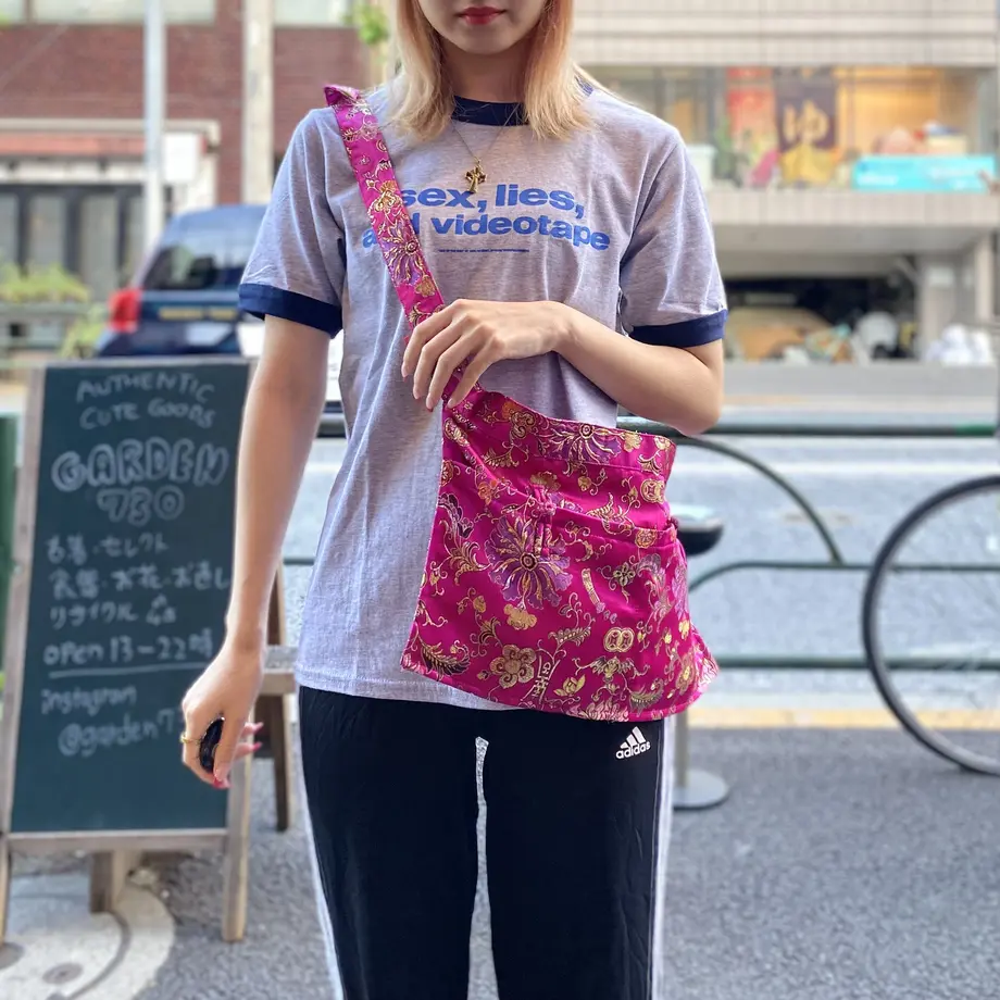 627b702c07e16353c799c19c