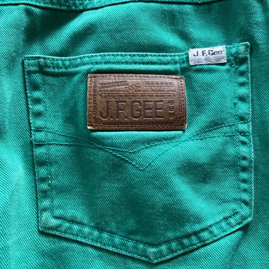 5ca449800686f31e404d0c10