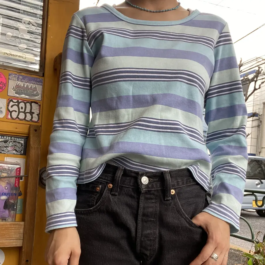 606953bfa87fc55737fc83a2