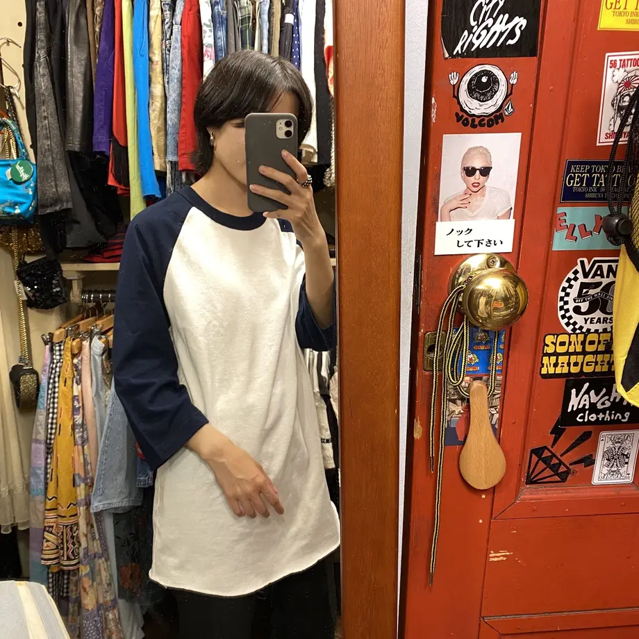 5f58b6e2f4cd002a52e252f7