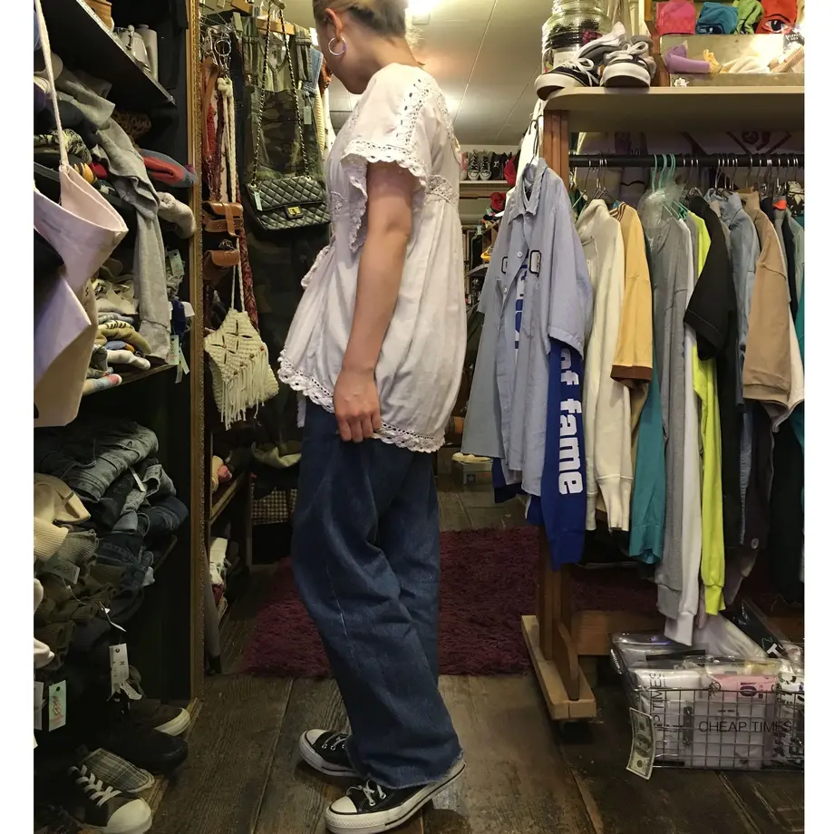 5ae552ff434c726c0f0008fc