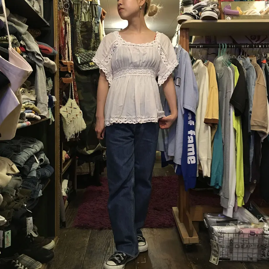 5ae552ff434c726c0f0008fc