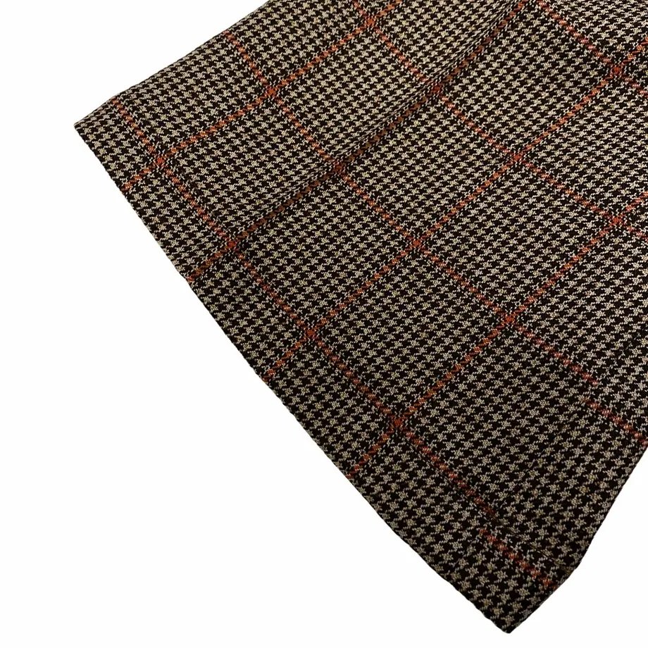 6090d685e70dc420c4f0122e
