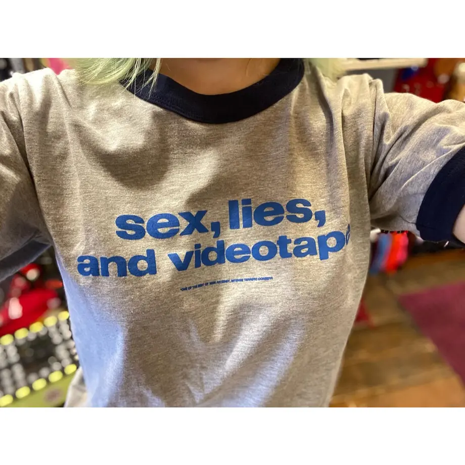 6263c84208e5e24ba9f7d127