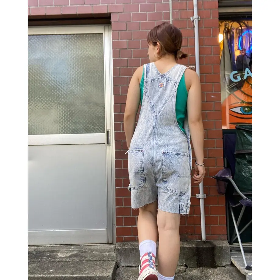 5b39bfe55496ff549200092a