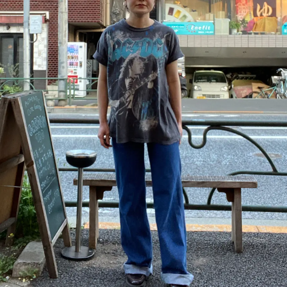 606d722d23055737634cb29a