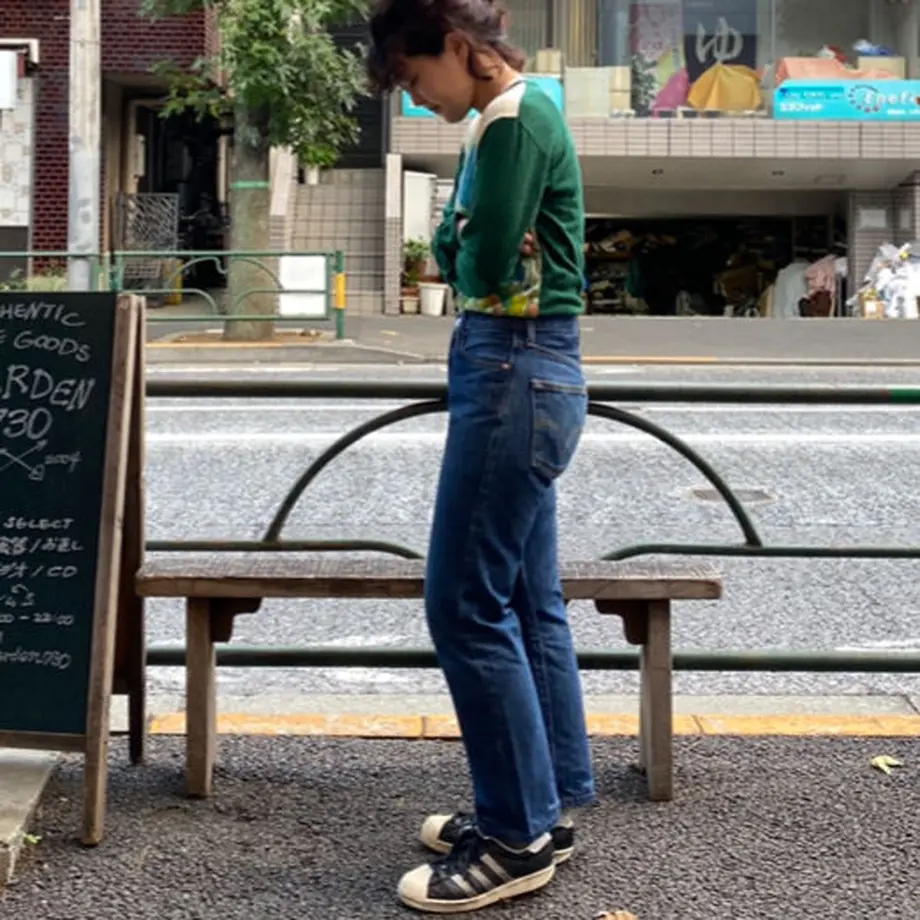 6145945ea1027563a7f094a1