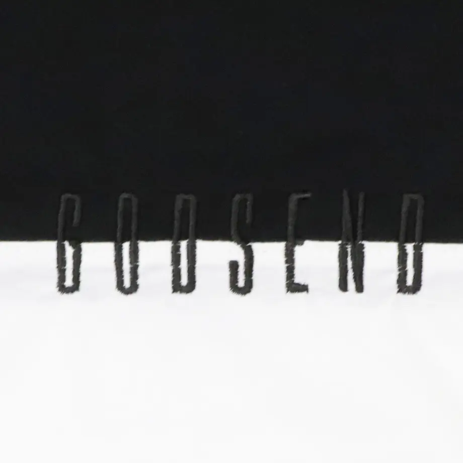 5cd900b0d211bf3519ab6c18