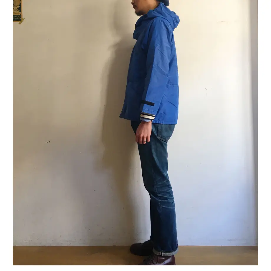 5a8fa70d3210d55442005f17