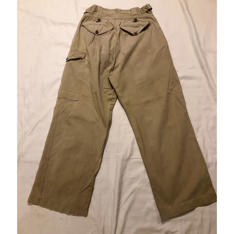 5bfd13fac3976c42210002e2