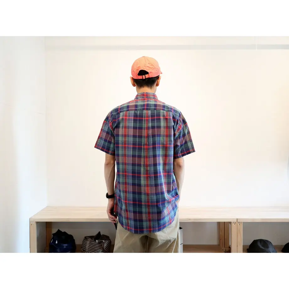 6056fbdfa11abc6d64497604
